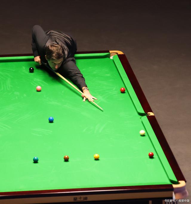 洲纪录摘银 洲纪录摘银