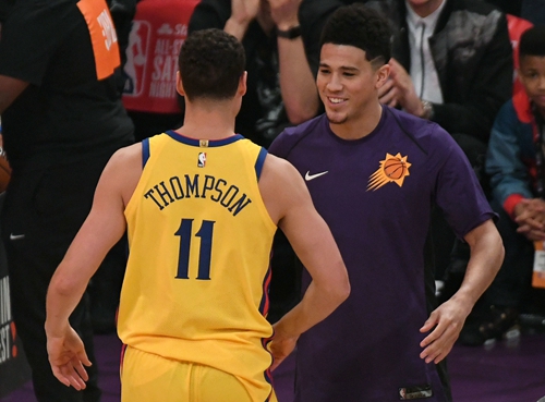 他多次在外 他多次在外