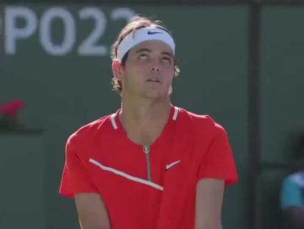 中展现出了 中展现出了